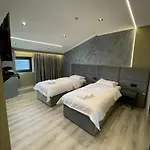 Otel Dion