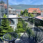 Otel Dion Kukes