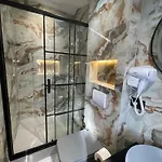 Dion Otel Kukes