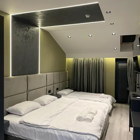 Dion Hotel